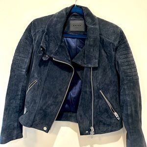 BLANKNYC NAVY BLUE SUEDE MOTO JACKET DETAIL SHOULDERS SIZE M